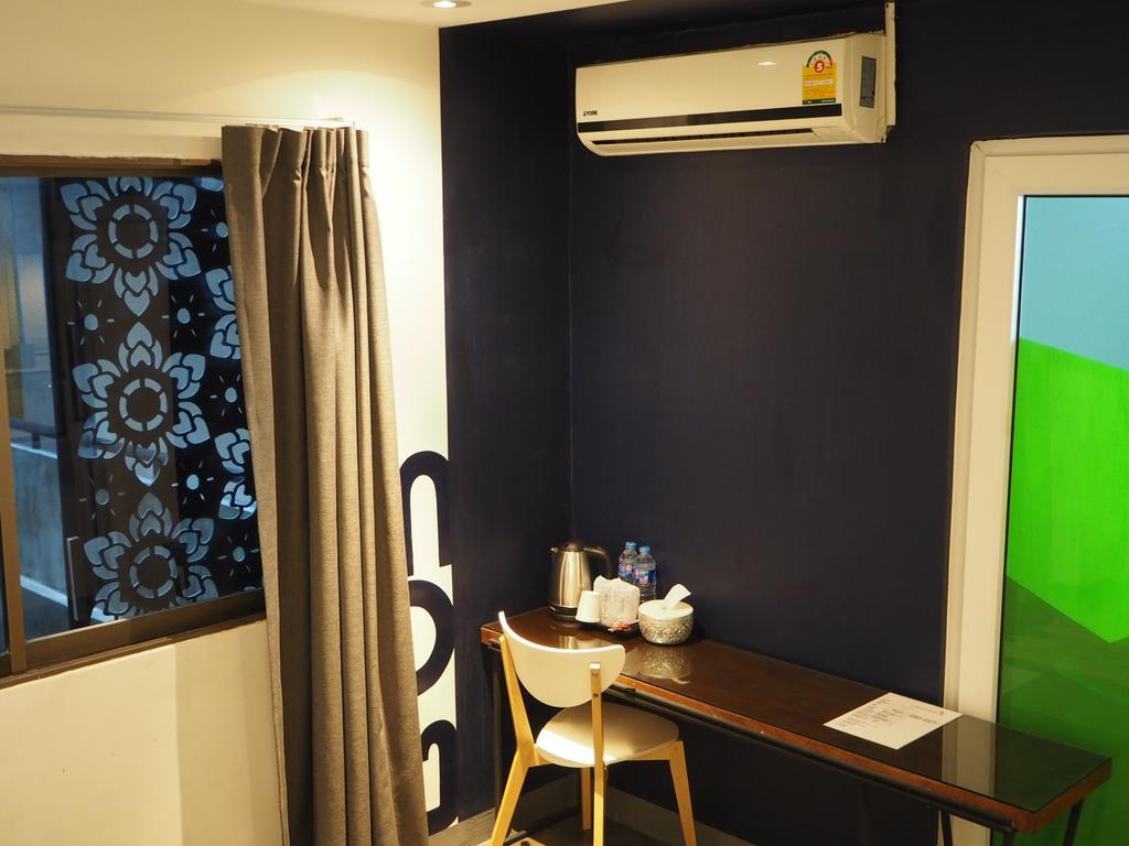 מלון Phuket Art-C House מראה חיצוני תמונה