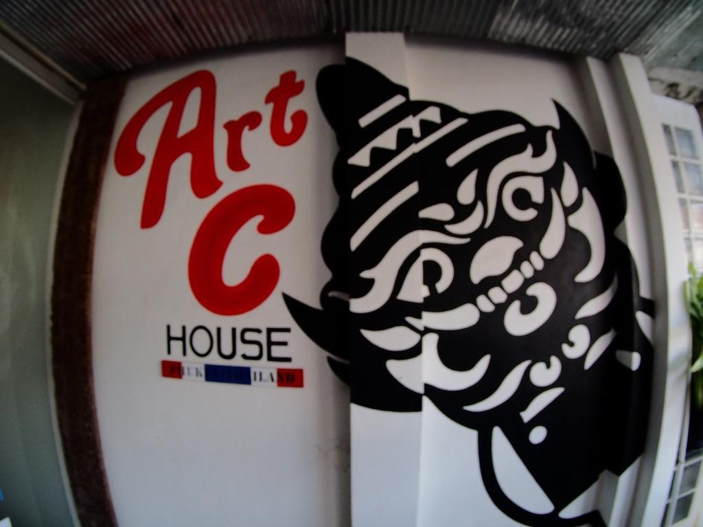 מלון Phuket Art-C House מראה חיצוני תמונה